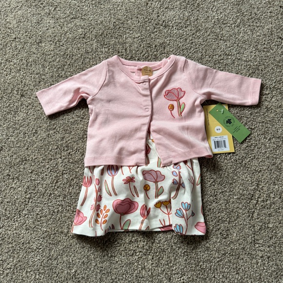 NWT Monica and Andy floral romper and floral dress with cardigan newborn size - Picture 4 of 4